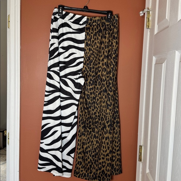 Animal Print wide leg pants EmyAve - Picture 4 of 4